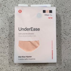 NWT 🏷️ Lululemon Underease Mid rise Hipster Panties